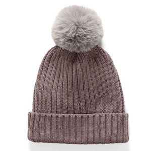Ribbed faux fur pompom tuque beanie NWT